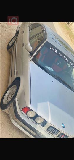 بی ئێم دەبڵیو سیریەس 5